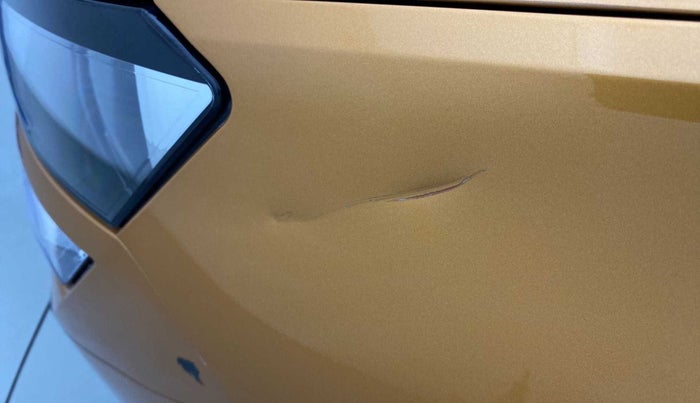 2022 Skoda KUSHAQ ACTIVE 1.0L TSI MT, Petrol, Manual, 34,949 km, Left fender - Slightly dented