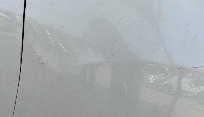 2016 Maruti Ertiga ZDI + SHVS, Diesel, Manual, 81,082 km, Right fender - Slightly dented