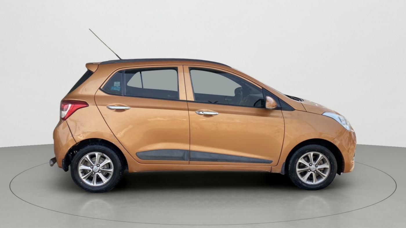 2016 Hyundai Grand i10 ASTA (O) 1.2 KAPPA VTVT, Petrol, Manual, 63,267 km, Right Side View