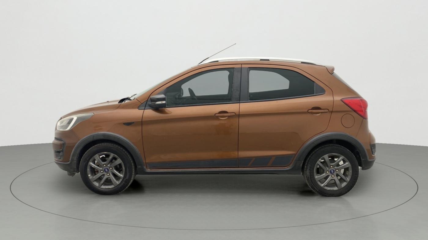 2018 Ford FREESTYLE TITANIUM 1.5 DIESEL, Diesel, Manual, 51,291 km, Left Side