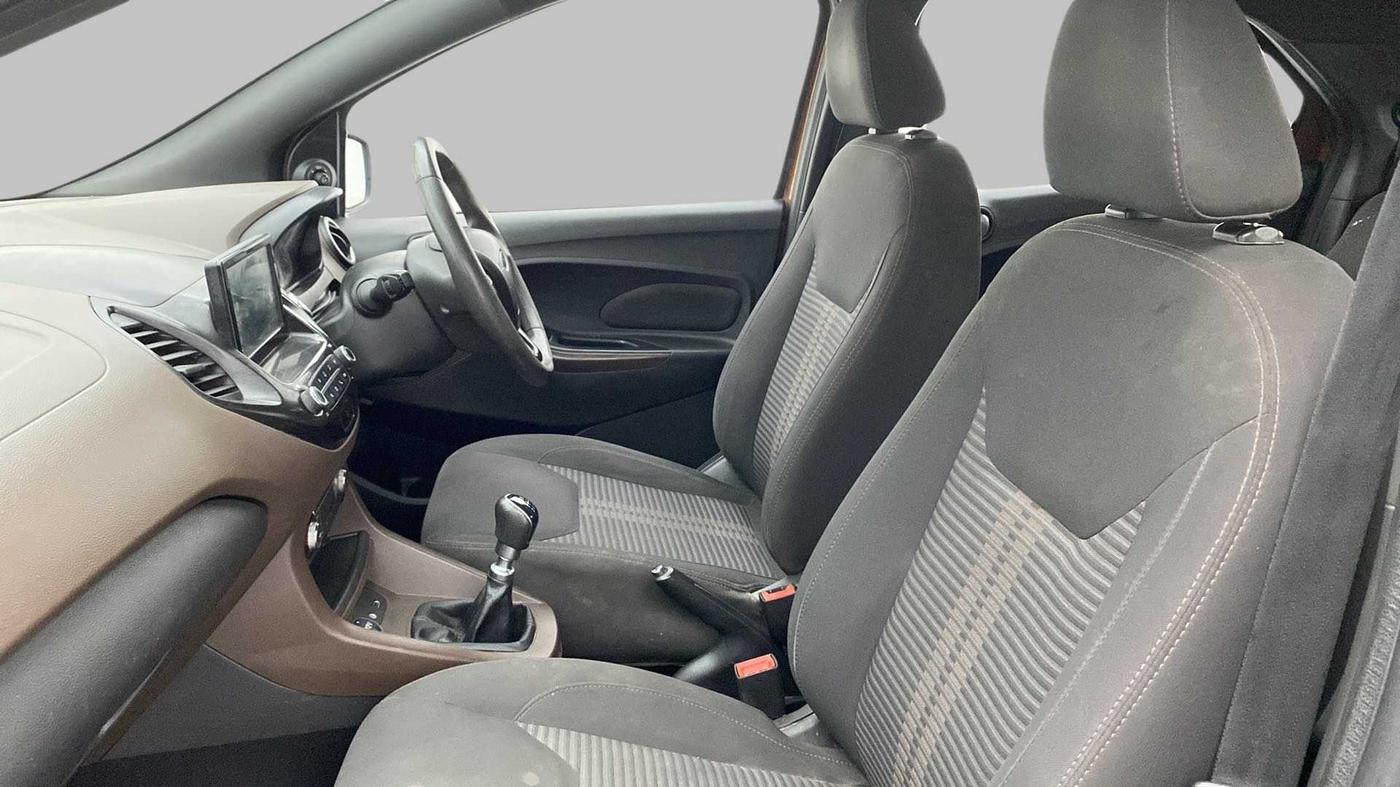 2018 Ford FREESTYLE TITANIUM 1.5 DIESEL, Diesel, Manual, 51,291 km, Right Side Front Door Cabin