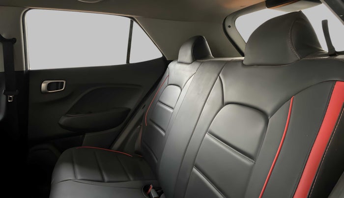 2021 Hyundai VENUE S 1.0 TURBO IMT, Petrol, Manual, 40,565 km, Right Side Rear Door Cabin