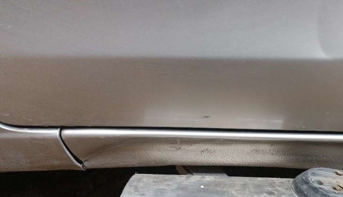 2012 Maruti Ertiga VDI, Diesel, Manual, 1,00,330 km, Left running board - Slightly dented