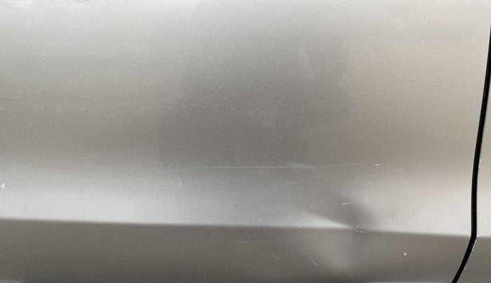 2012 Maruti Ertiga VDI, Diesel, Manual, 1,00,330 km, Right rear door - Slightly dented