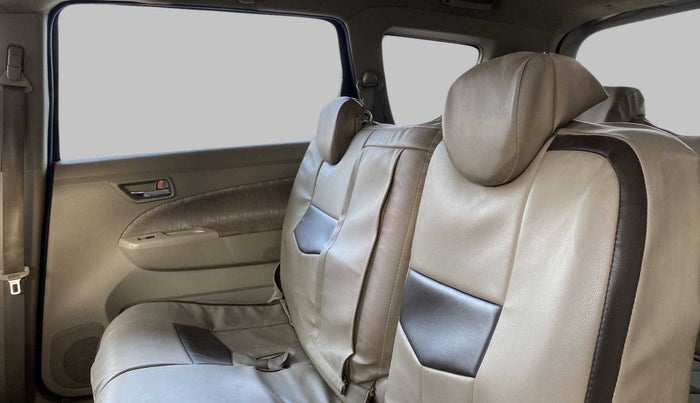 2012 Maruti Ertiga VDI, Diesel, Manual, 1,00,330 km, Right Side Rear Door Cabin