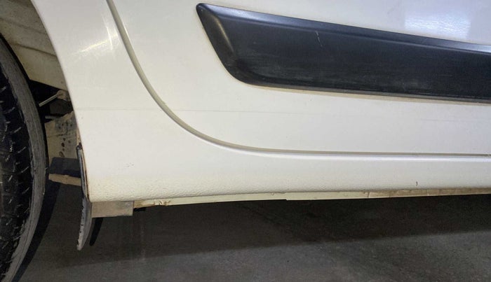 2019 Maruti New Wagon-R VXI 1.2, Petrol, Manual, 38,514 km, Right running board - Minor scratches