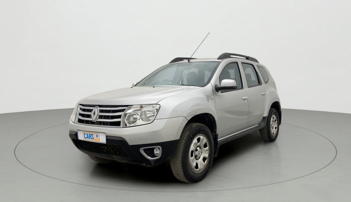 2015 Renault Duster RXL PETROL 104, Petrol, Manual, 29,815 km, Left Front Diagonal
