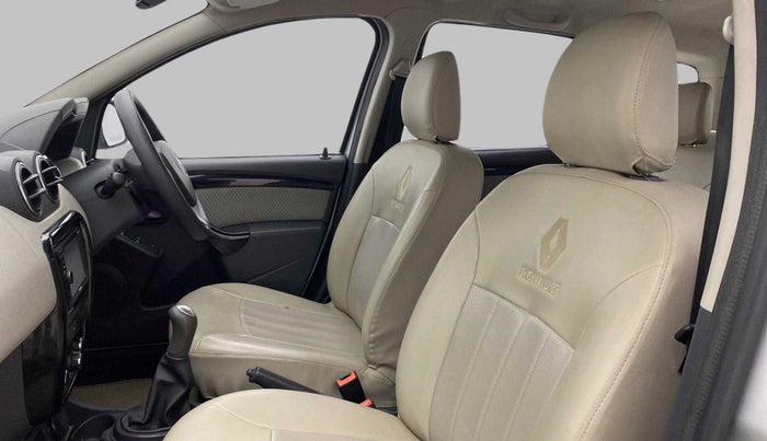 2015 Renault Duster RXL PETROL 104, Petrol, Manual, 29,815 km, Right Side Front Door Cabin