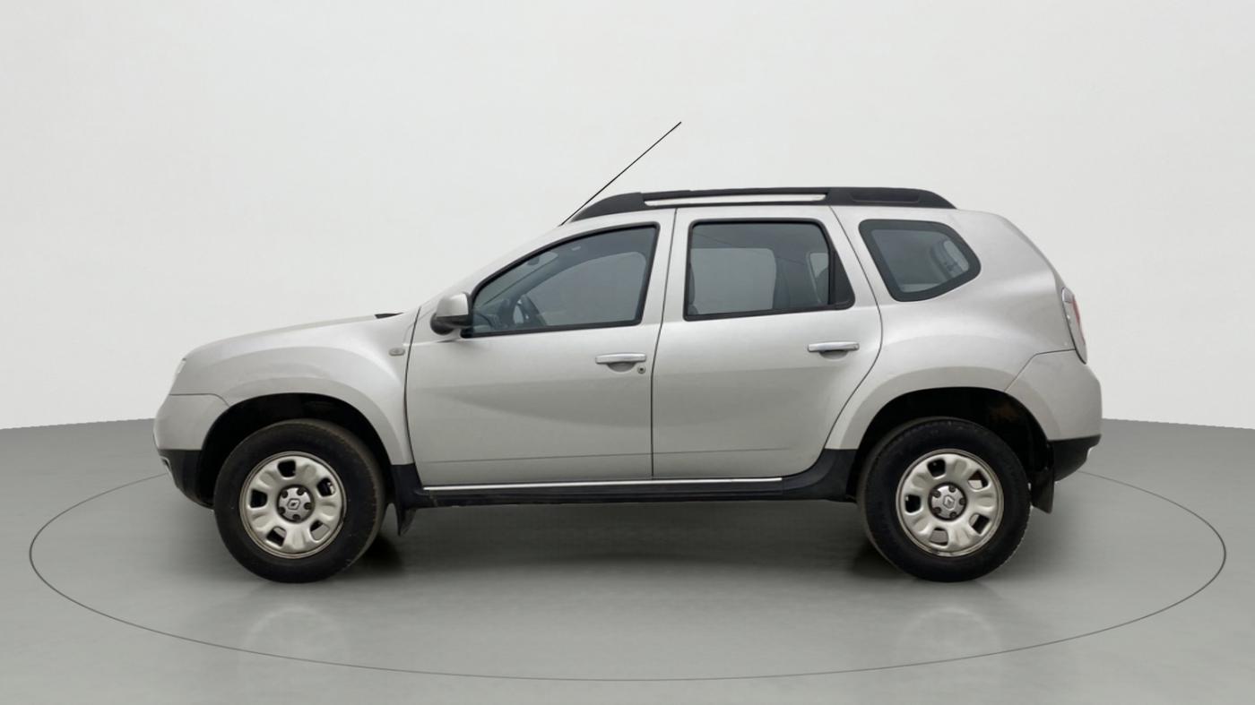 2015 Renault Duster RXL PETROL 104, Petrol, Manual, 29,815 km, Left Side