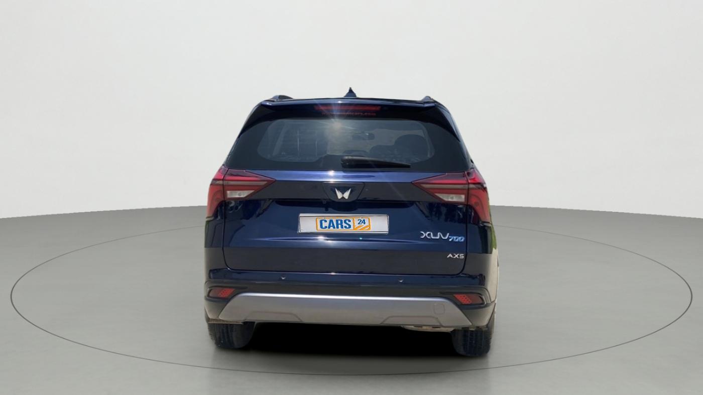 2022 Mahindra XUV700 AX 5 P MT 7 STR, Petrol, Manual, 13,339 km, Back/Rear