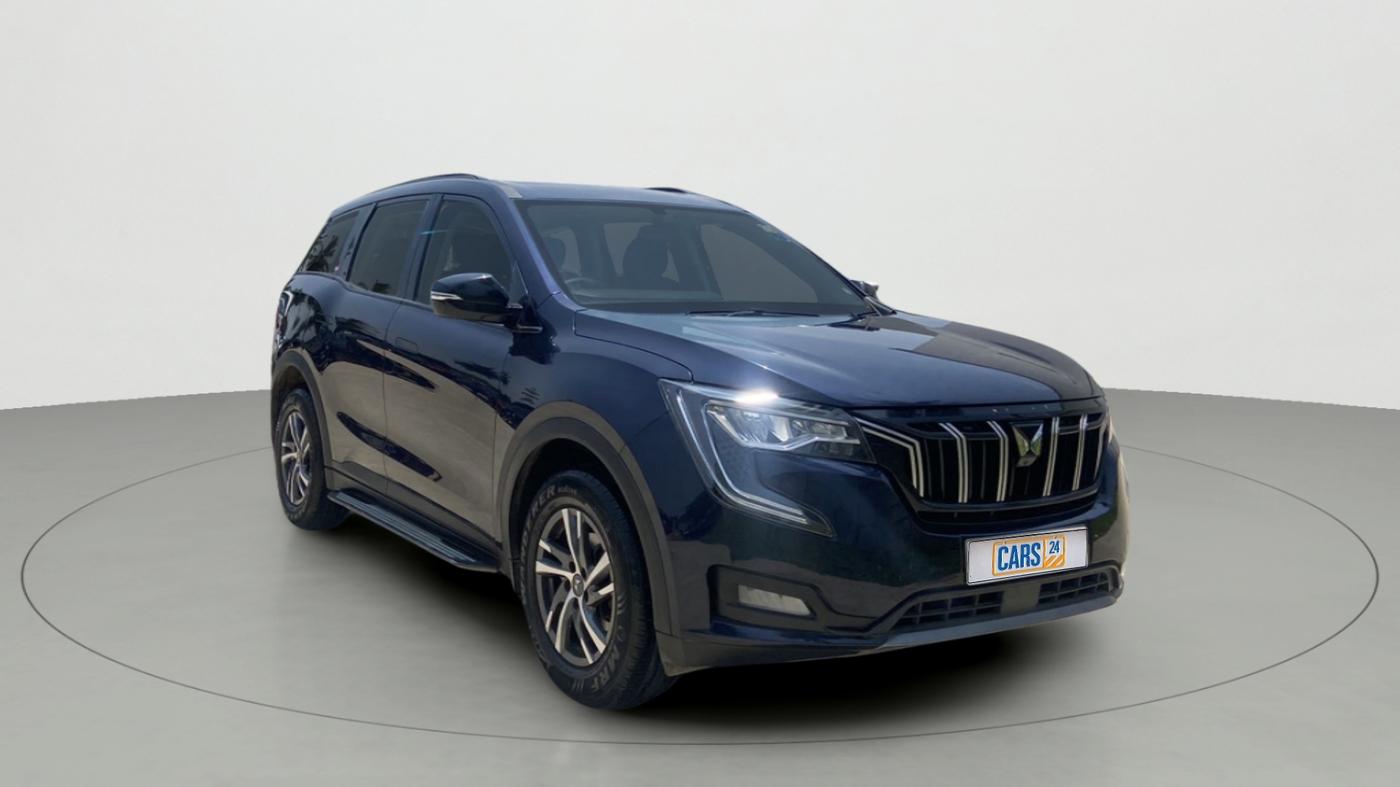 2022 Mahindra XUV700 AX 5 P MT 7 STR, Petrol, Manual, 13,339 km, SRP
