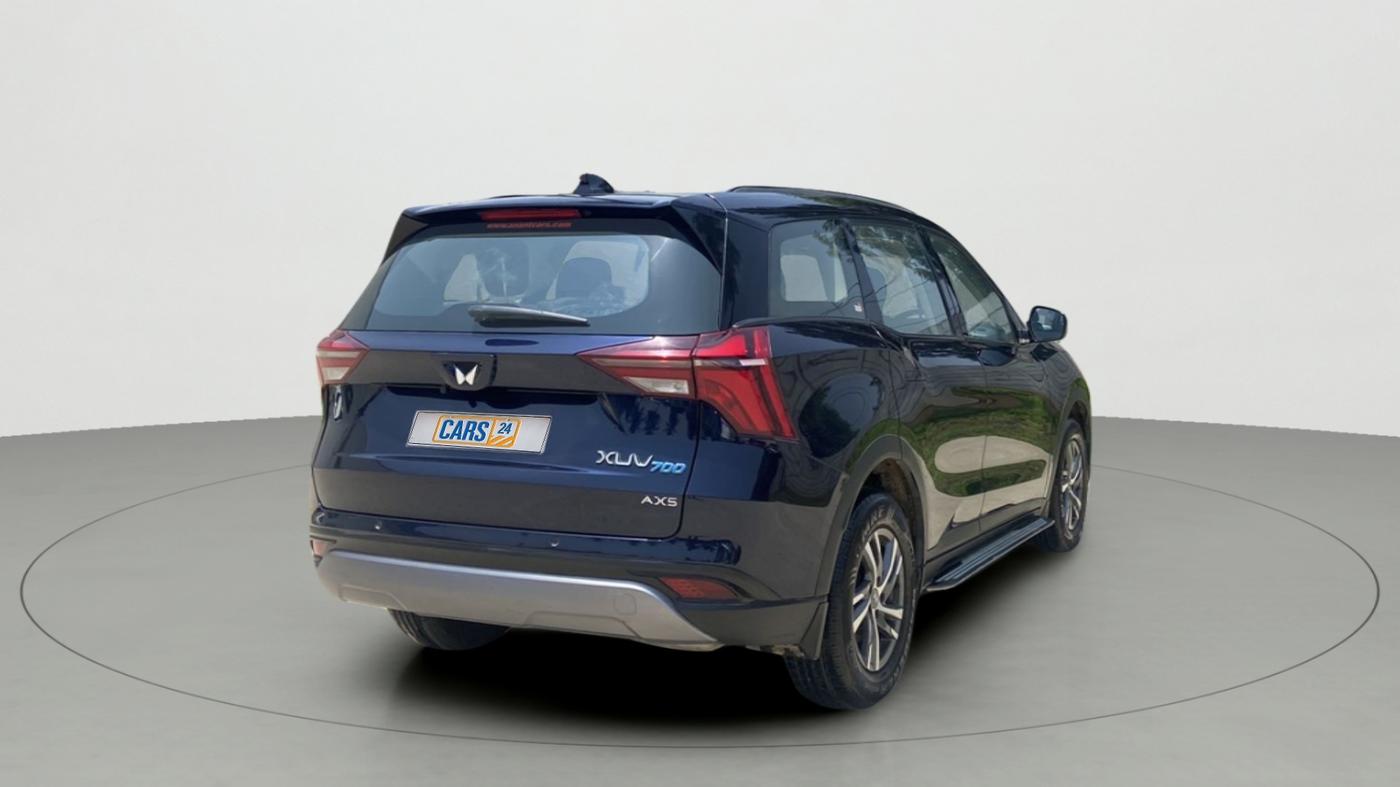 2022 Mahindra XUV700 AX 5 P MT 7 STR, Petrol, Manual, 13,339 km, Right Back Diagonal
