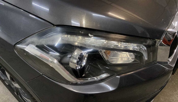 2020 Maruti S Cross ALPHA AT1.5, Petrol, Automatic, 38,253 km, Right headlight - Minor scratches
