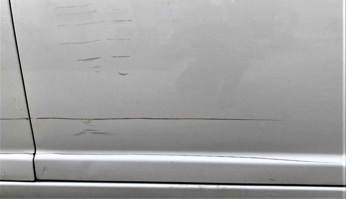2011 Maruti Swift VDI, Diesel, Manual, 87,743 km, Driver-side door - Minor scratches
