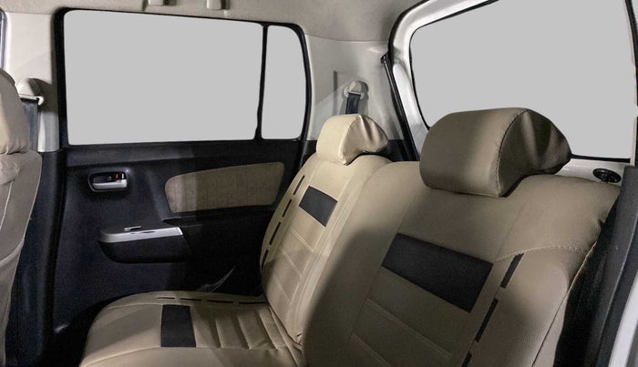 2014 Maruti Wagon R 1.0 VXI, Petrol, Manual, 43,775 km, Right Side Rear Door Cabin