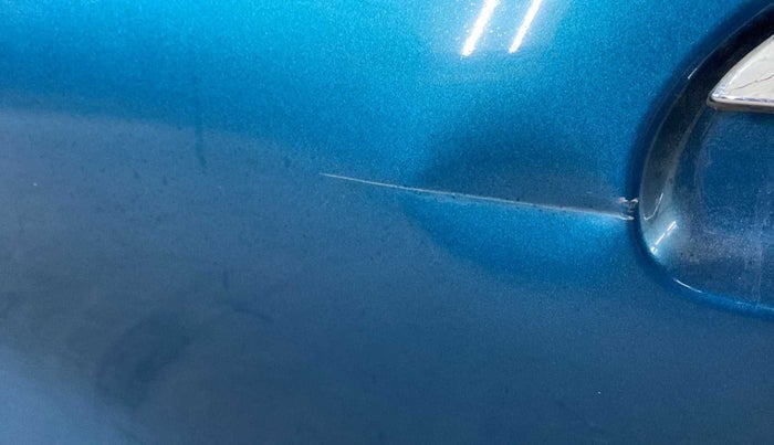 2021 Renault Kwid CLIMBER 1.0 AMT (O), Petrol, Automatic, 17,847 km, Rear left door - Slightly dented