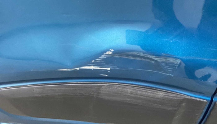 2021 Renault Kwid CLIMBER 1.0 AMT (O), Petrol, Automatic, 17,847 km, Right rear door - Slightly dented