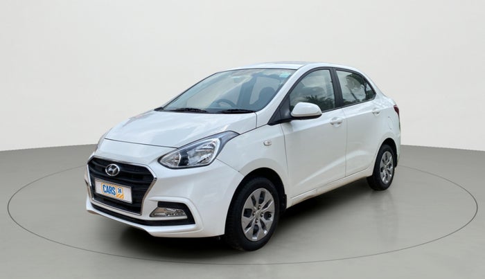 2017 Hyundai Xcent E+, Petrol, Manual, 58,319 km, Left Front Diagonal