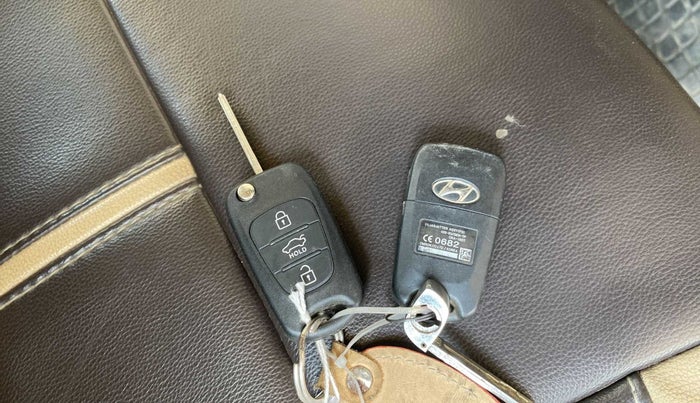 2011 Hyundai i20 SPORTZ 1.2, Petrol, Manual, 40,681 km, Lock system - Remote key minor damage