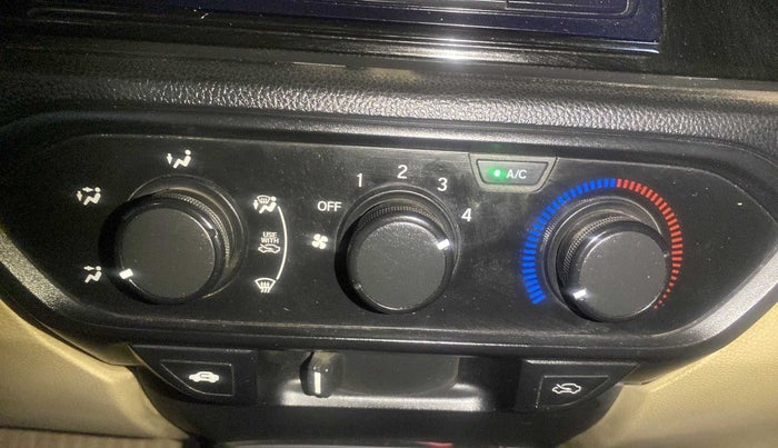 2019 Honda Amaze 1.2L I-VTEC S, Petrol, Manual, 71,115 km, AC Unit - Directional switch has minor damage