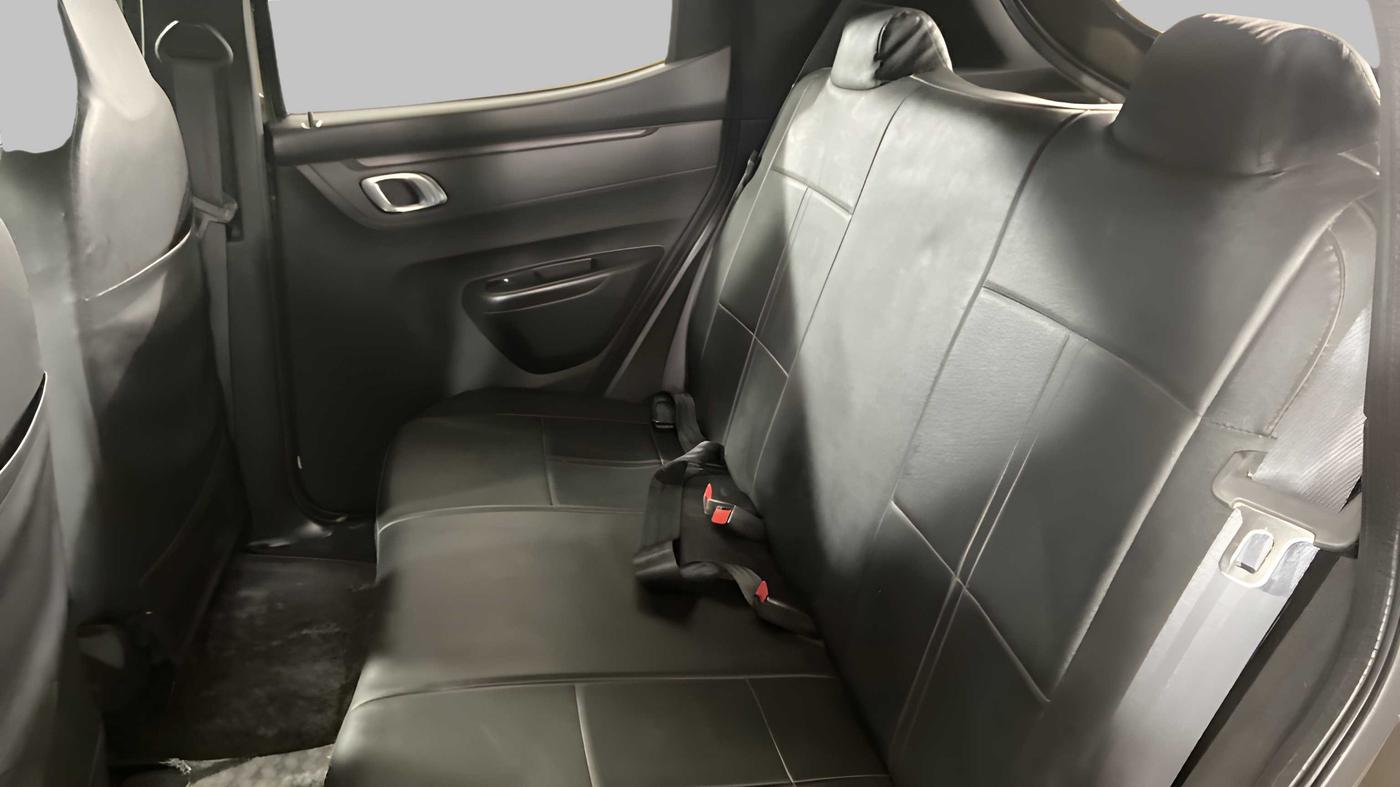 2019 Renault Kwid RXT 1.0 AMT (O), Petrol, Automatic, 23,831 km, Right Side Rear Door Cabin