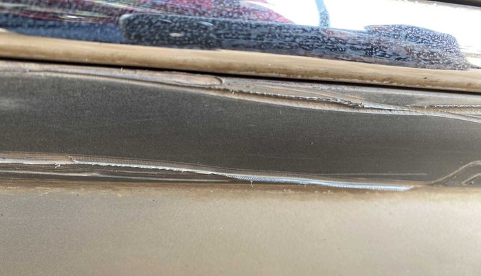 2019 Maruti Baleno SIGMA PETROL 1.2, Petrol, Manual, 50,750 km, Front passenger door - Minor scratches