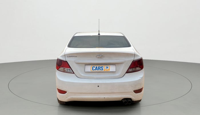 2013 Hyundai Verna FLUIDIC 1.4 CRDI, Diesel, Manual, 88,801 km, Back/Rear