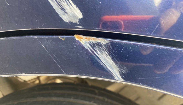 2018 Maruti Swift ZDI AMT, Diesel, Automatic, 70,690 km, Left C pillar - Slight discoloration