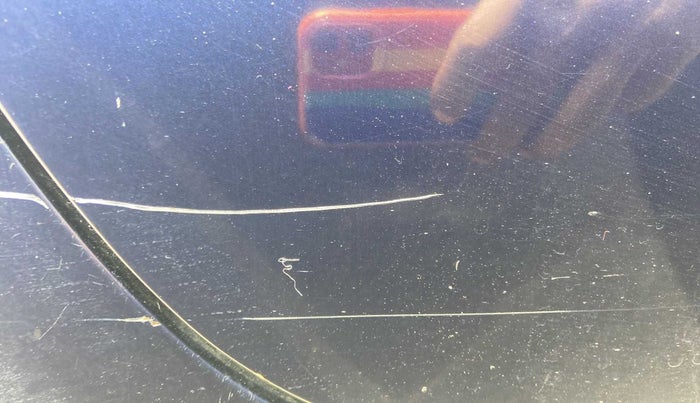 2018 Maruti Swift ZDI AMT, Diesel, Automatic, 70,690 km, Right rear door - Minor scratches