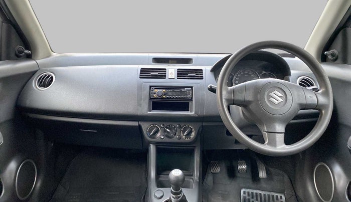 2011 Maruti Swift VXI, Petrol, Manual, 65,851 km, Dashboard