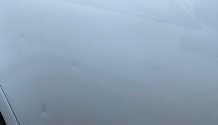 2011 Maruti Swift VXI, Petrol, Manual, 65,851 km, Right rear door - Slightly dented