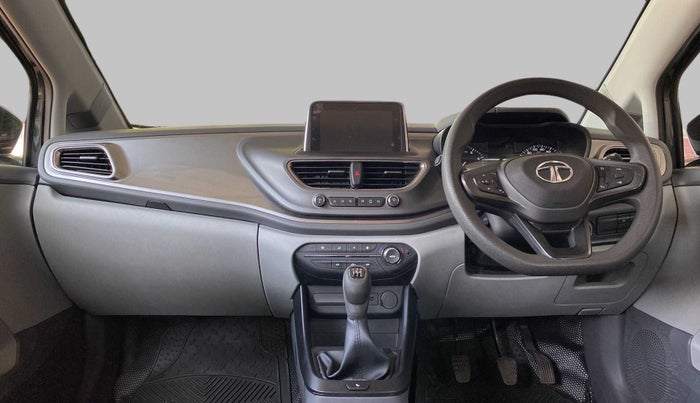 2020 Tata ALTROZ XT PETROL, Petrol, Manual, 24,157 km, Dashboard
