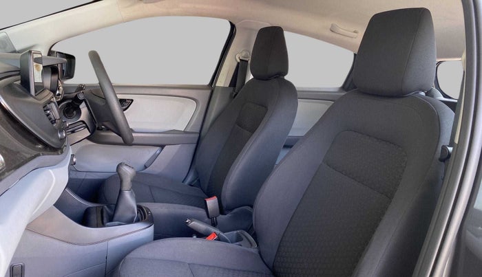2020 Tata ALTROZ XT PETROL, Petrol, Manual, 24,157 km, Right Side Front Door Cabin