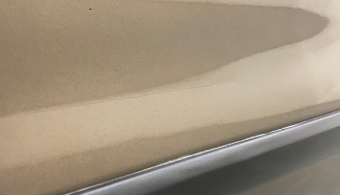 2013 Maruti Wagon R 1.0 VXI, Petrol, Manual, 45,985 km, Front passenger door - Slightly dented