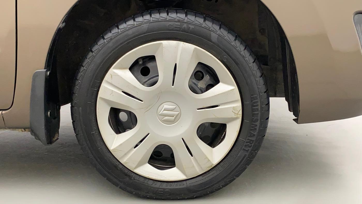 2013 Maruti Wagon R 1.0 VXI, Petrol, Manual, 45,985 km, Right Front Wheel