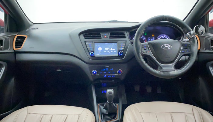 2017 Hyundai Elite i20 ASTA 1.2 DUAL TONE, Petrol, Manual, 25,753 km, Dashboard
