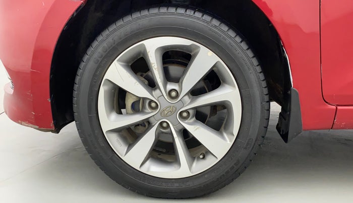 2017 Hyundai Elite i20 ASTA 1.2 DUAL TONE, Petrol, Manual, 25,753 km, Left Front Wheel