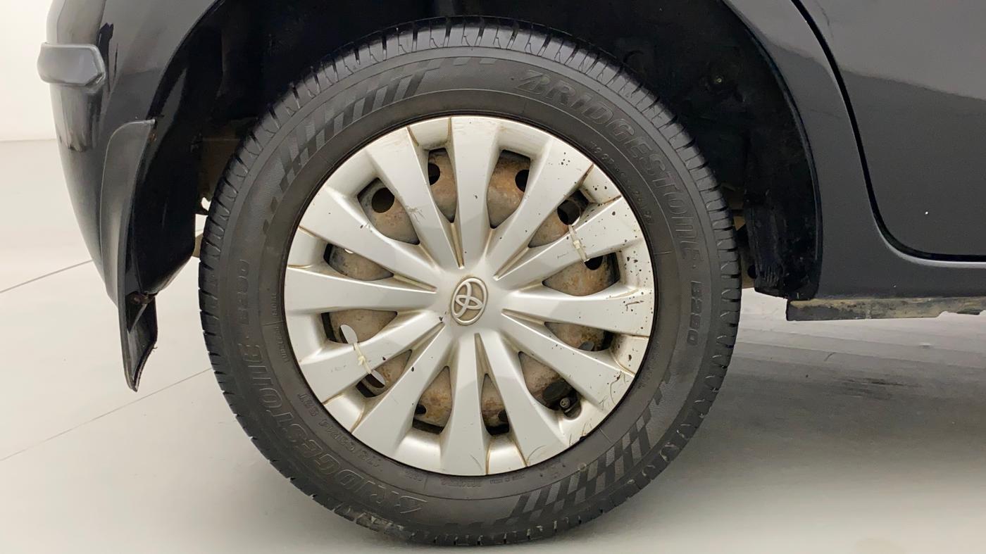2012 Toyota Etios Liva GD SP, Diesel, Manual, 55,790 km, Right Rear Wheel