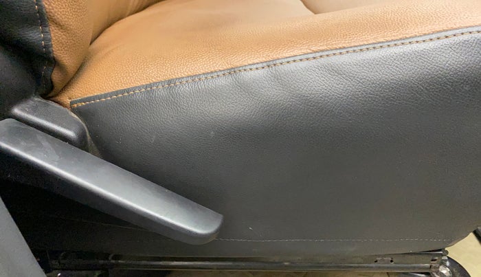 2012 Toyota Etios Liva GD SP, Diesel, Manual, 55,790 km, Driver Side Adjustment Panel