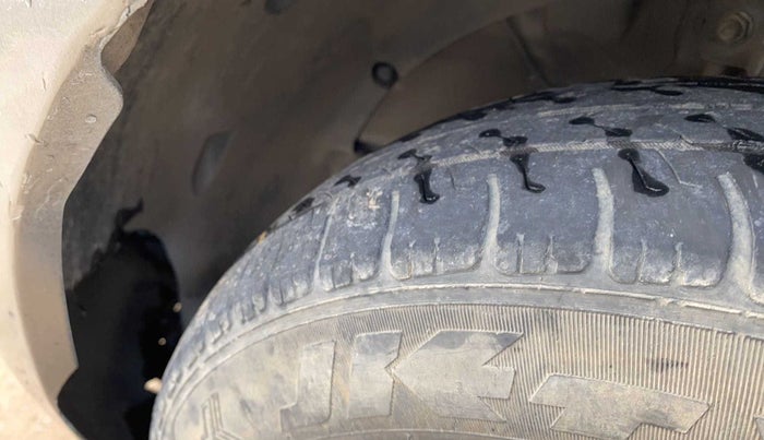 2019 Maruti Swift VDI, Diesel, Manual, 74,999 km, Left fender - Lining loose