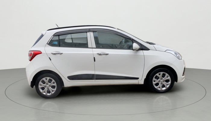2013 Hyundai Grand i10 SPORTZ 1.2 KAPPA VTVT, Petrol, Manual, 82,182 km, Right Side View