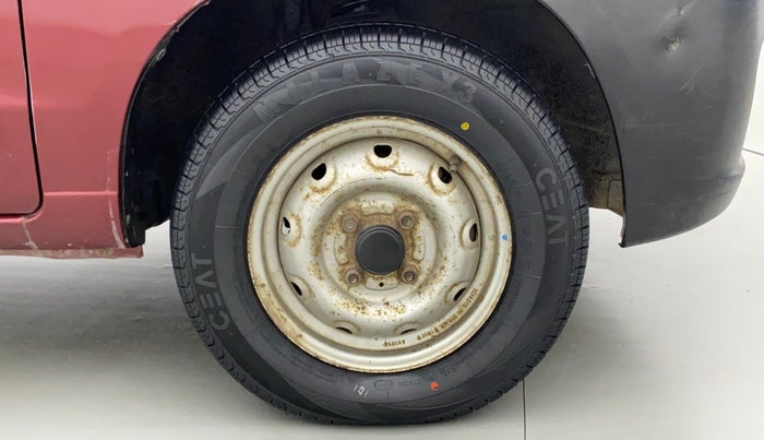 2010 Maruti Alto LXI, Petrol, Manual, 2,44,253 km, Right Front Wheel