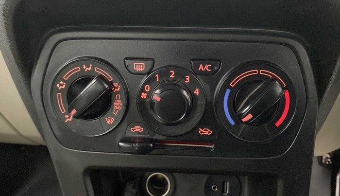 2021 Maruti New Wagon-R ZXI 1.2 AMT, Petrol, Automatic, 31,320 km, AC Unit - Minor issue in the heater switch