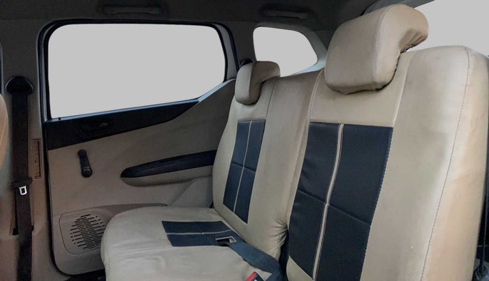 2019 Renault TRIBER RXL MT, Petrol, Manual, 37,166 km, Right Side Rear Door Cabin