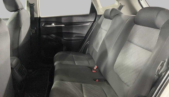 2020 KIA SELTOS HTE 1.5 PETROL, Petrol, Manual, 17,781 km, Right Side Rear Door Cabin