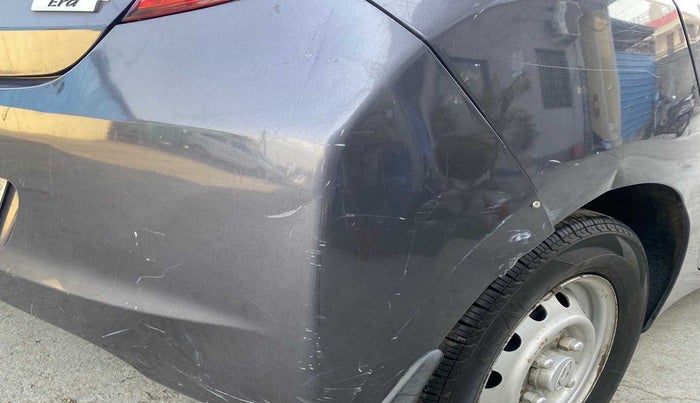2015 Hyundai Eon ERA +, Petrol, Manual, 43,569 km, Rear bumper - Minor scratches
