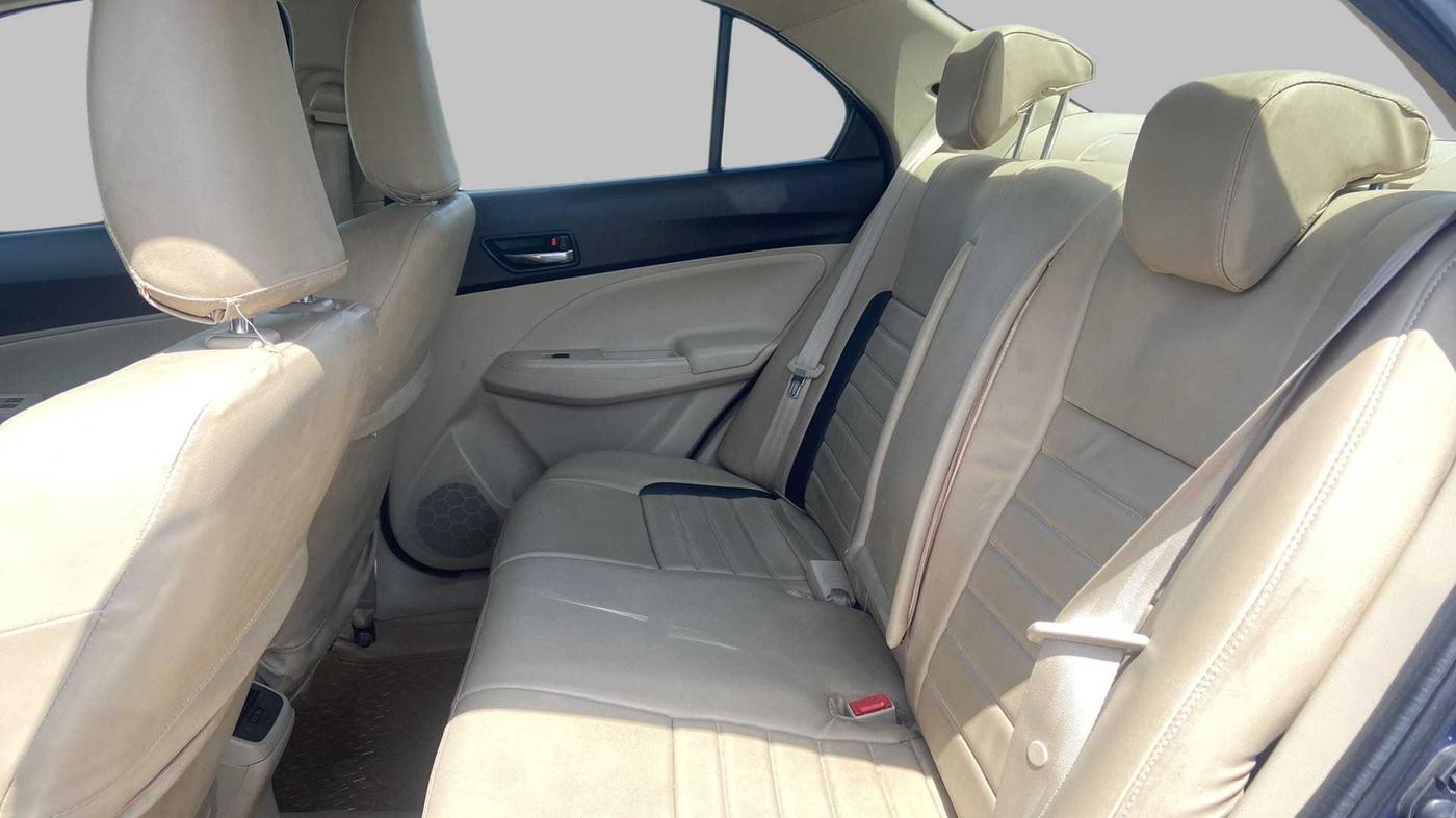 2018 Maruti Dzire VXI, Petrol, Manual, 30,526 km, Right Side Rear Door Cabin