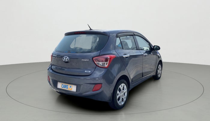 2016 Hyundai Grand i10 MAGNA 1.1 CRDI, Diesel, Manual, 74,580 km, Right Back Diagonal