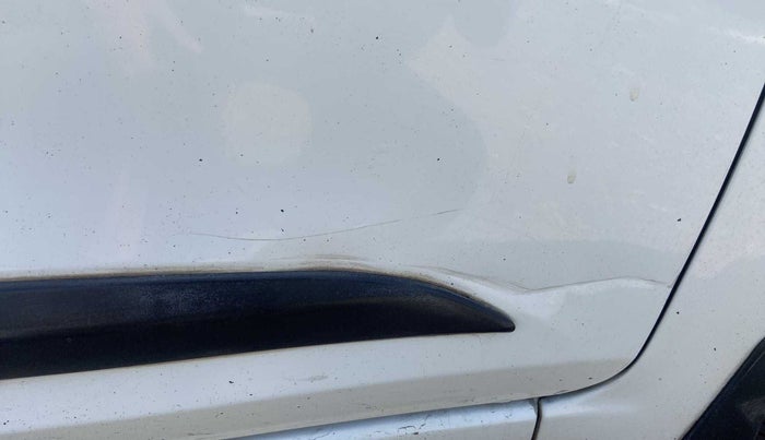 2015 Hyundai Elite i20 ASTA 1.2, Petrol, Manual, 63,842 km, Driver-side door - Slightly dented