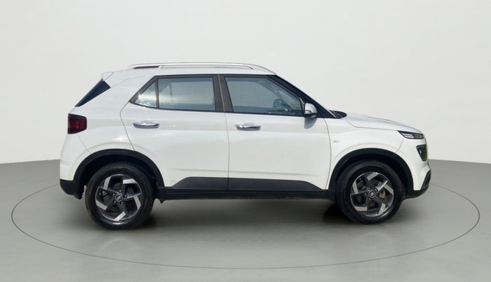 2020 Hyundai VENUE SX PLUS 1.0 TURBO DCT, Petrol, Automatic, 68,413 km, Right Side View